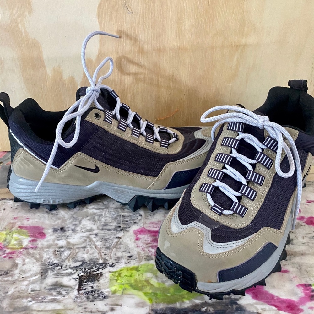 Women’s Nike Air ACG ( All Condition Gear )